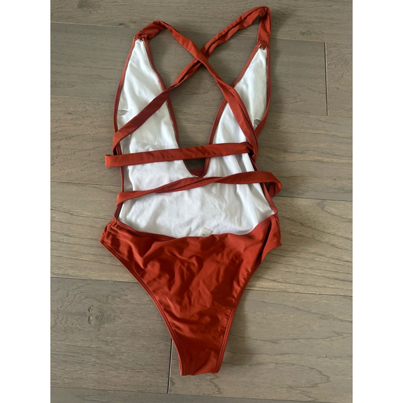 One Piece Plunge Knot Front Rust Swimsuit Size Small - Picture 5 of 7